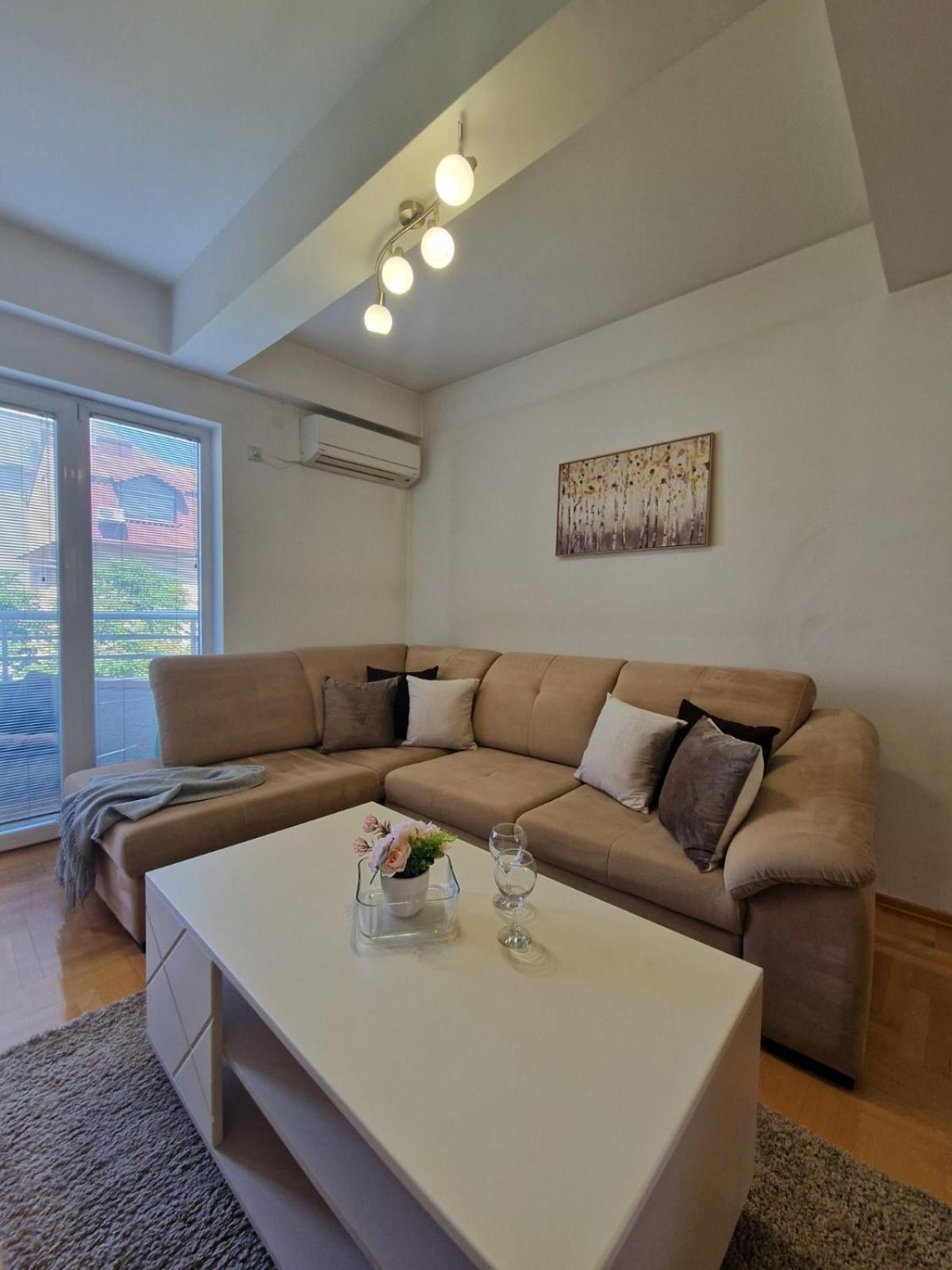 Kamche Lux Apartment Skopje Exterior photo